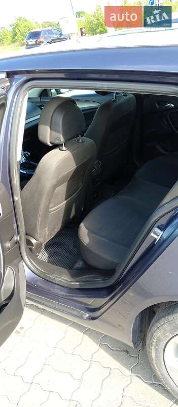 Универсал Opel Insignia 2009 в Львове
