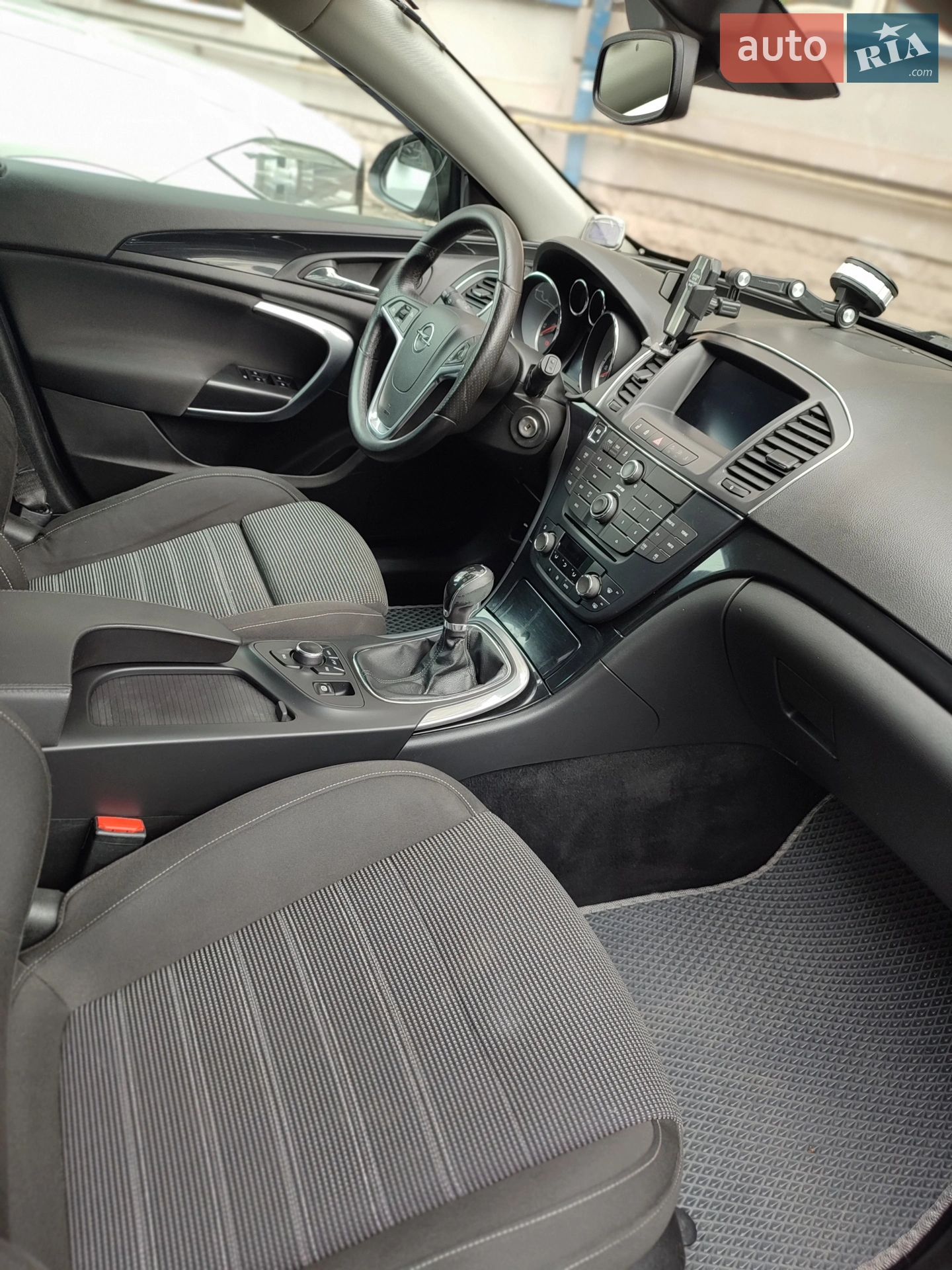 2012 Opel Insignia - мініатюра 16