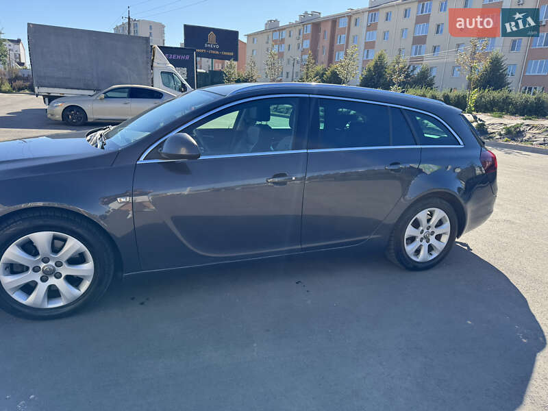 Універсал Opel Insignia 2015 в Києві фото 8 Універсал Opel Insignia 2015 в Києві
