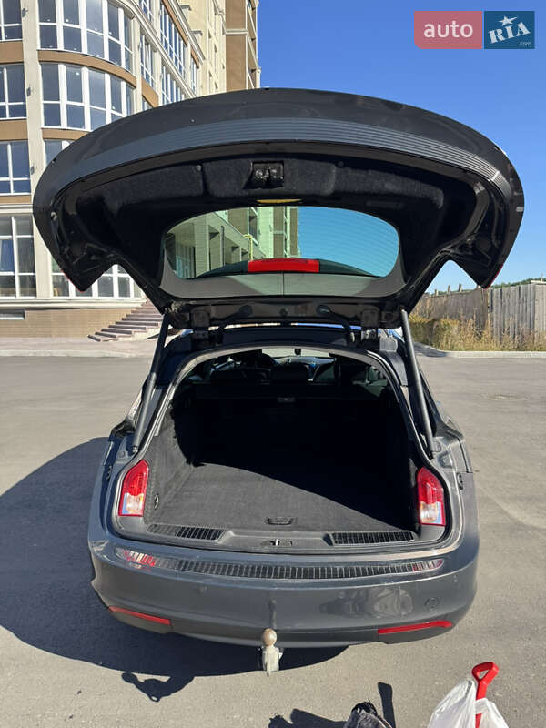 Універсал Opel Insignia 2015 в Києві фото 17 Універсал Opel Insignia 2015 в Києві