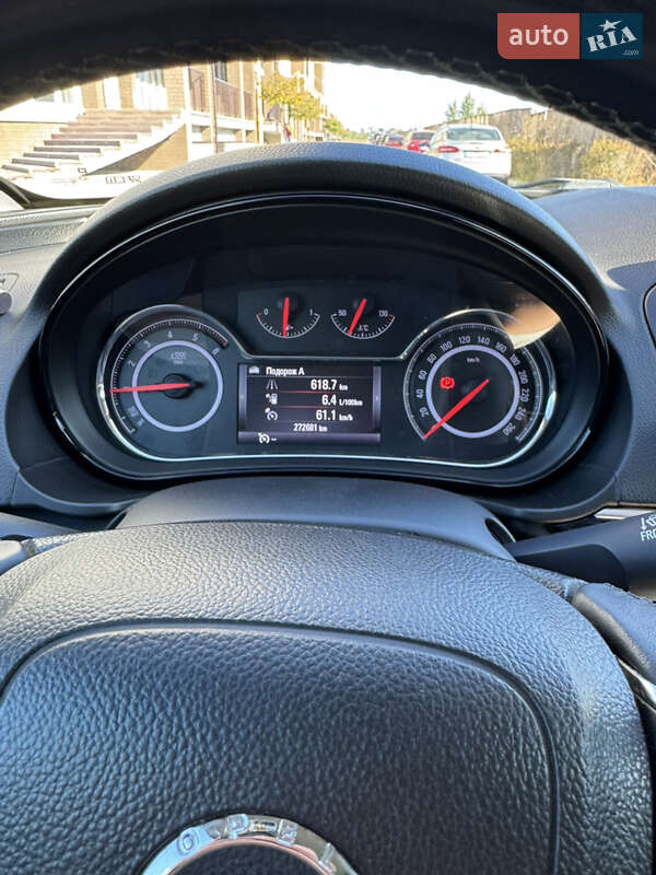 Універсал Opel Insignia 2015 в Києві фото 19 Універсал Opel Insignia 2015 в Києві