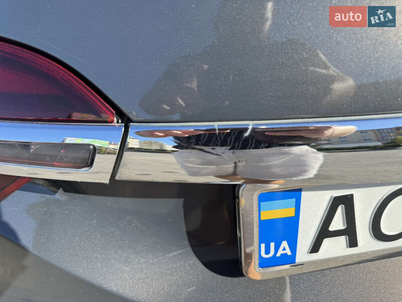 Універсал Opel Insignia 2015 в Києві фото 31 Універсал Opel Insignia 2015 в Києві