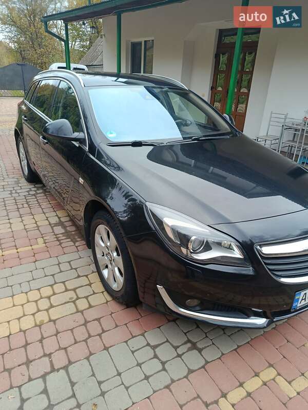 Универсал Opel Insignia 2013 в Ужгороде