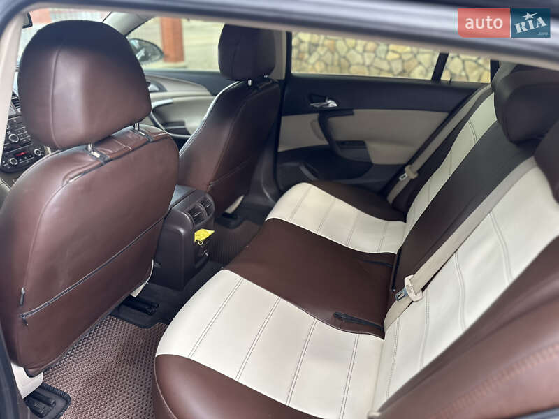 Универсал Opel Insignia 2009 в Виннице