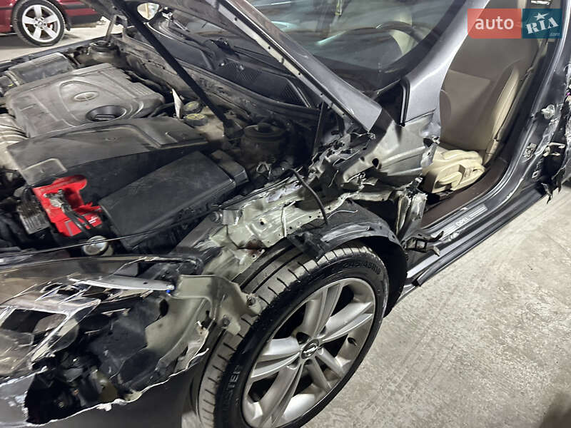 Лифтбек Opel Insignia 2010 в Тульчине