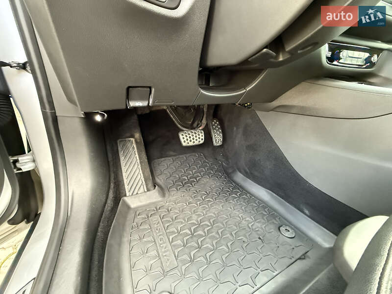 Универсал Opel Insignia 2018 в Черновцах фото 12 Универсал Opel Insignia 2018 в Черновцах