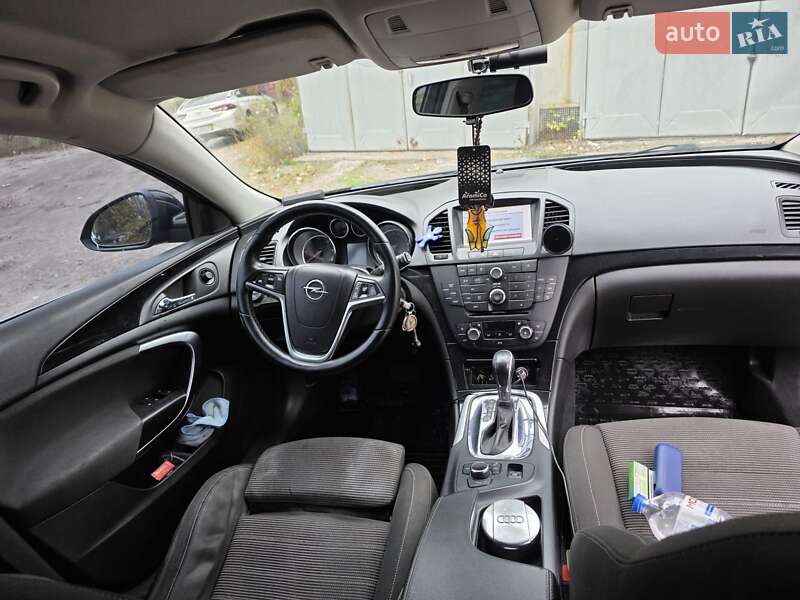 Универсал Opel Insignia 2013 в Киеве фото 10 Универсал Opel Insignia 2013 в Киеве