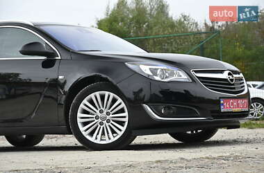 Универсал Opel Insignia 2016 в 