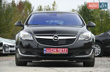 Универсал Opel Insignia 2016 в 