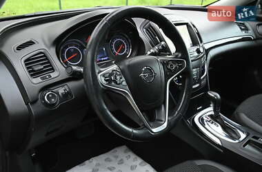 Универсал Opel Insignia 2016 в 