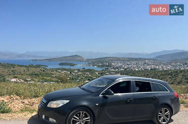 Универсал Opel Insignia 2010 в 
