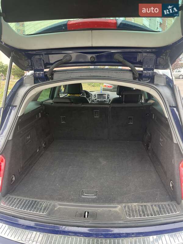 Универсал Opel Insignia 2016 в Киеве