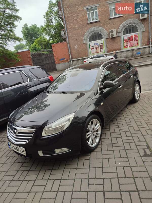 Універсал Opel Insignia 2012 в Києві