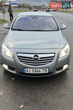 Лифтбек Opel Insignia 2010 в Киеве