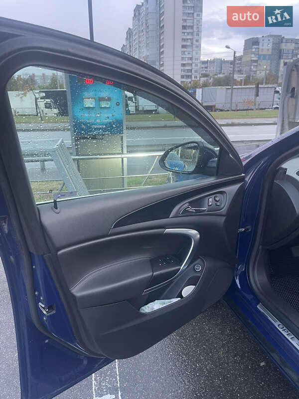 Универсал Opel Insignia 2016 в Киеве