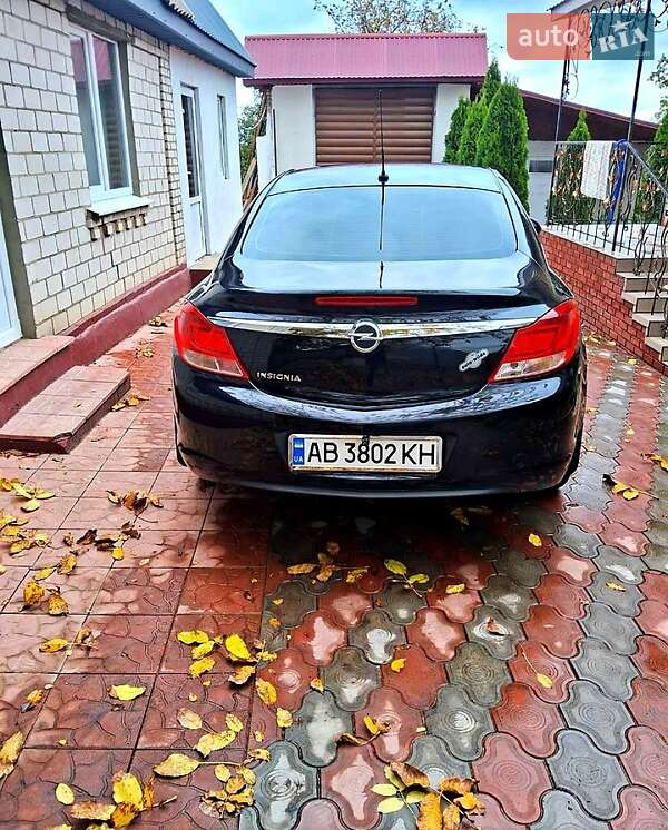 Седан Opel Insignia 2009 в Бершаді фото 3 Седан Opel Insignia 2009 в Бершаді