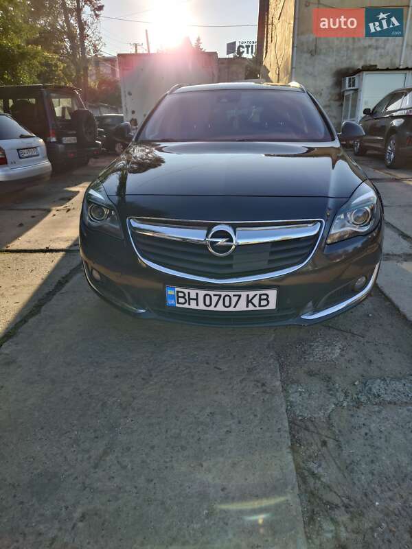 Универсал Opel Insignia 2015 в Подольске