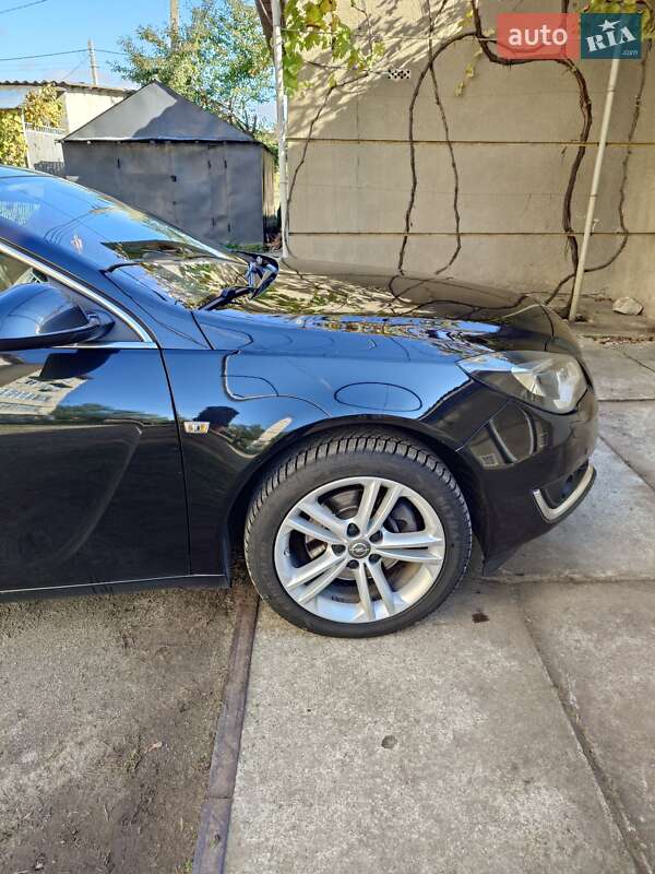 Универсал Opel Insignia 2015 в Подольске