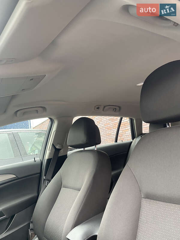 Универсал Opel Insignia 2009 в Умани