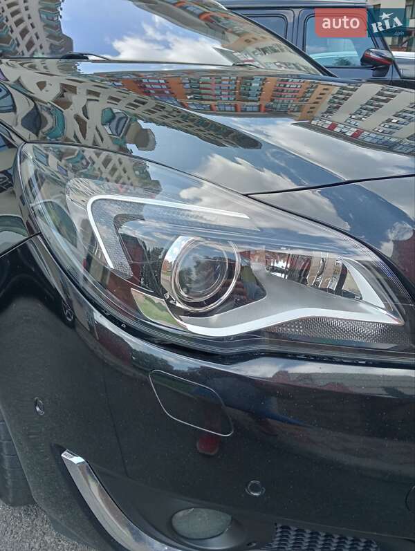 Універсал Opel Insignia 2015 в Києві