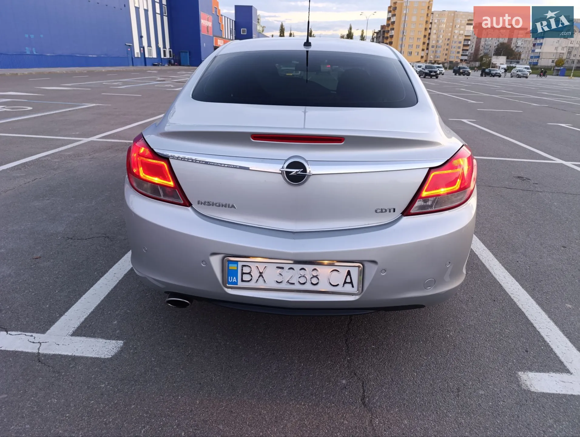 2010 Opel Insignia - мініатюра 5