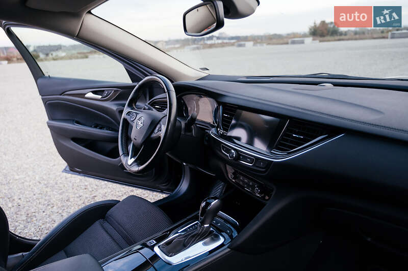 Ліфтбек Opel Insignia 2019 в Тернополі