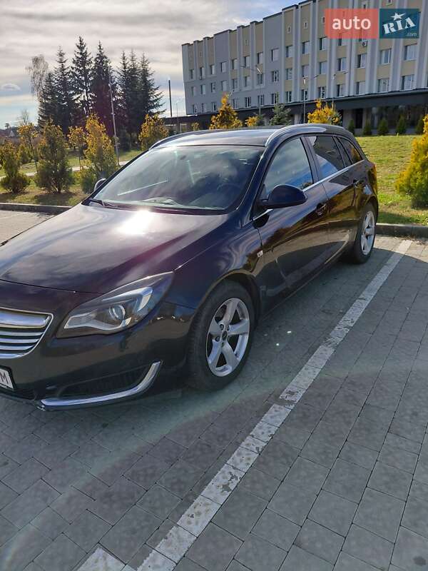 Универсал Opel Insignia 2014 в Львове