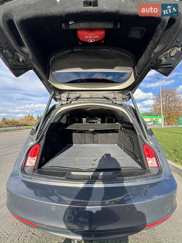 Универсал Opel Insignia 2012 в Ровно фото 10 Универсал Opel Insignia 2012 в Ровно