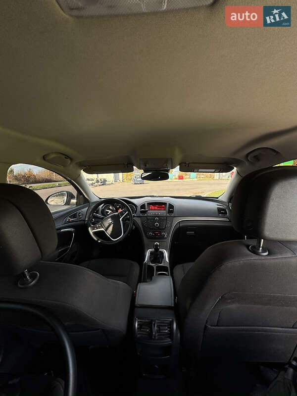 Универсал Opel Insignia 2012 в Ровно фото 20 Универсал Opel Insignia 2012 в Ровно