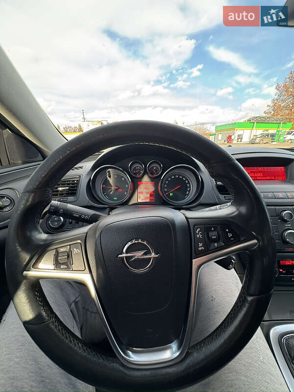 Универсал Opel Insignia 2012 в Ровно фото 23 Универсал Opel Insignia 2012 в Ровно