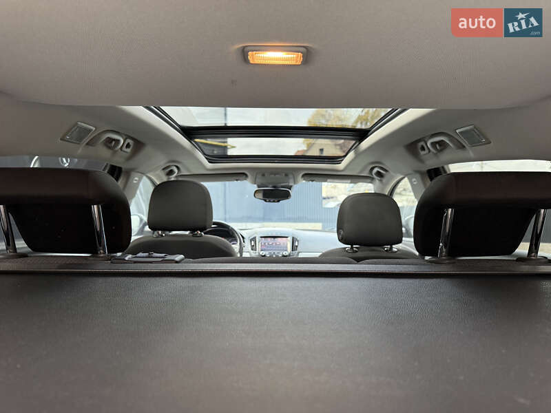 Універсал Opel Insignia 2015 в Кременці