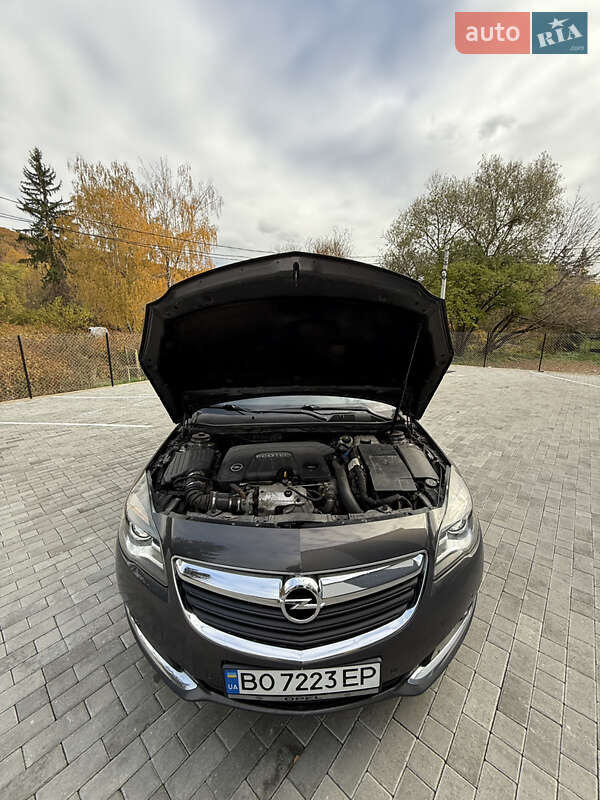 Універсал Opel Insignia 2015 в Кременці
