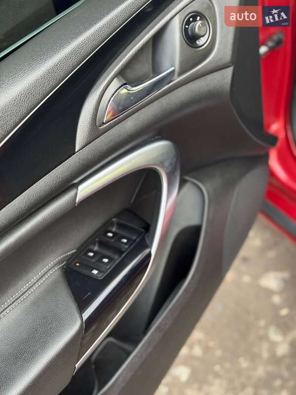 Лифтбек Opel Insignia 2010 в Жмеринке