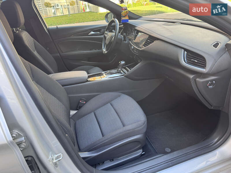 Универсал Opel Insignia 2022 в Черновцах