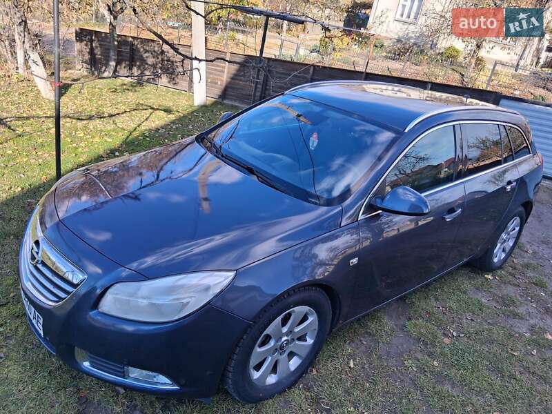 Универсал Opel Insignia 2010 в Черновцах фото 12 Универсал Opel Insignia 2010 в Черновцах