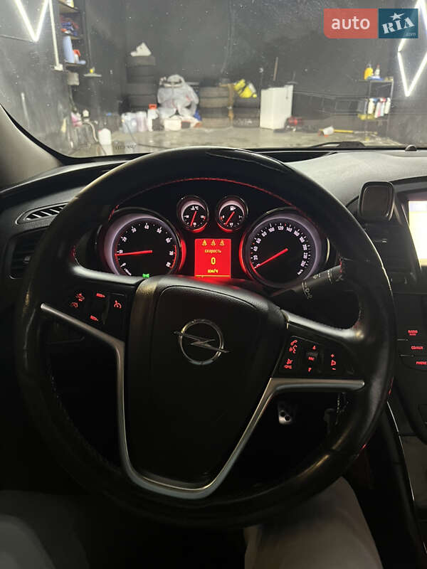 Седан Opel Insignia 2012 в Ровно фото 13 Седан Opel Insignia 2012 в Ровно