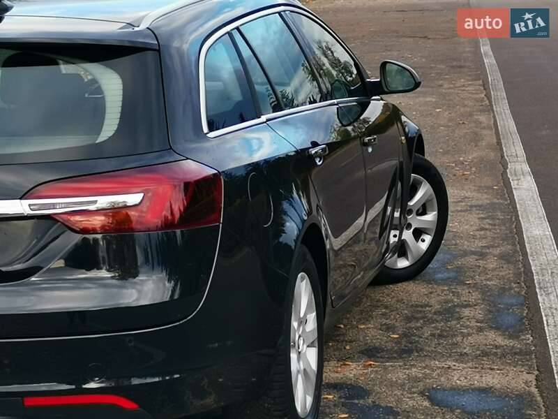 Универсал Opel Insignia 2015 в Белой Церкви