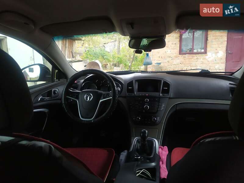 Универсал Opel Insignia 2010 в Шептицькому