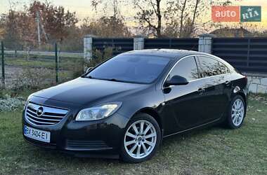 Лифтбек Opel Insignia 2010 в Львове