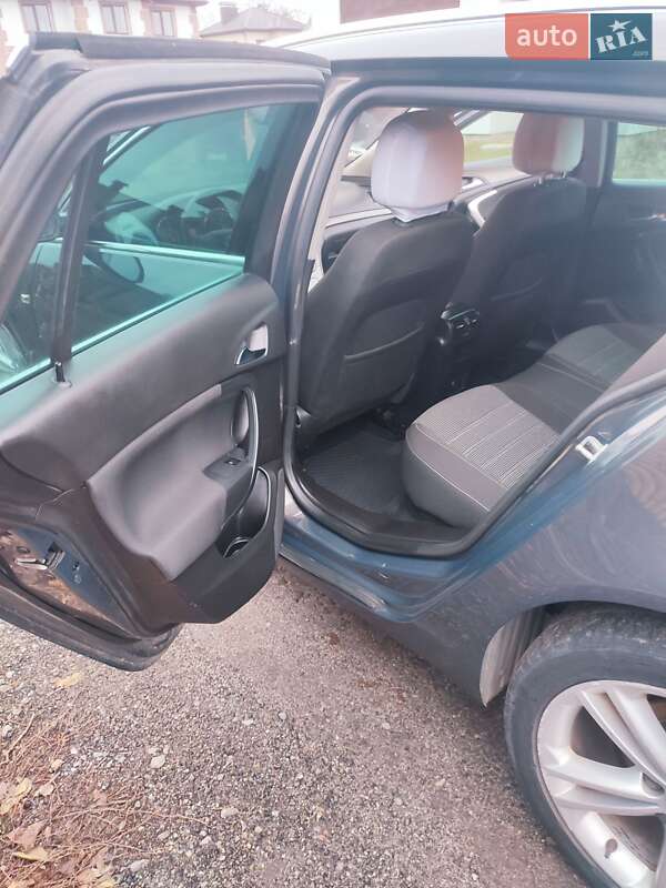 Универсал Opel Insignia 2013 в Виннице