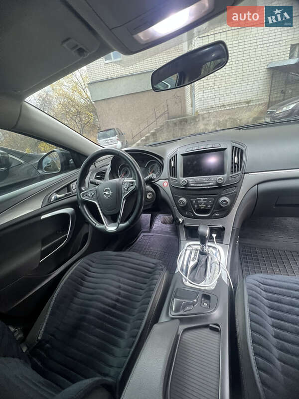 Универсал Opel Insignia 2014 в Ровно фото 10 Универсал Opel Insignia 2014 в Ровно
