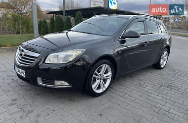 Универсал Opel Insignia 2010 в Киеве