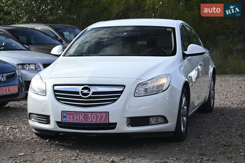 Седан Opel Insignia 2009 в Бердичеве
