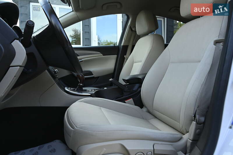 Седан Opel Insignia 2009 в Бердичеве