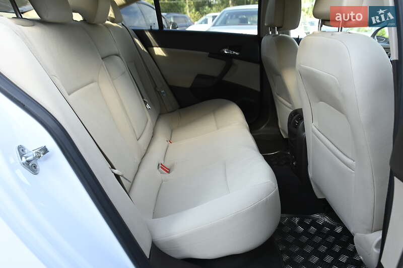 Седан Opel Insignia 2009 в Бердичеве