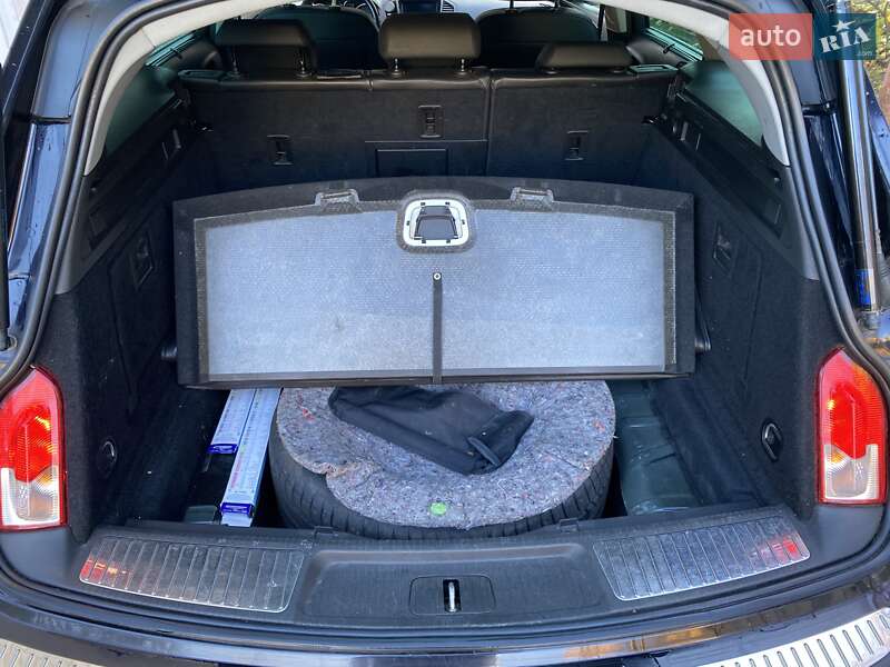 Универсал Opel Insignia 2009 в Киеве