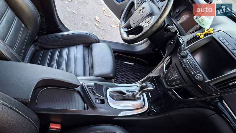 Универсал Opel Insignia 2014 в Киеве фото 18 Универсал Opel Insignia 2014 в Киеве