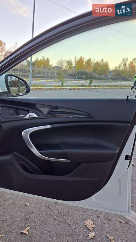 Универсал Opel Insignia 2014 в Киеве фото 19 Универсал Opel Insignia 2014 в Киеве