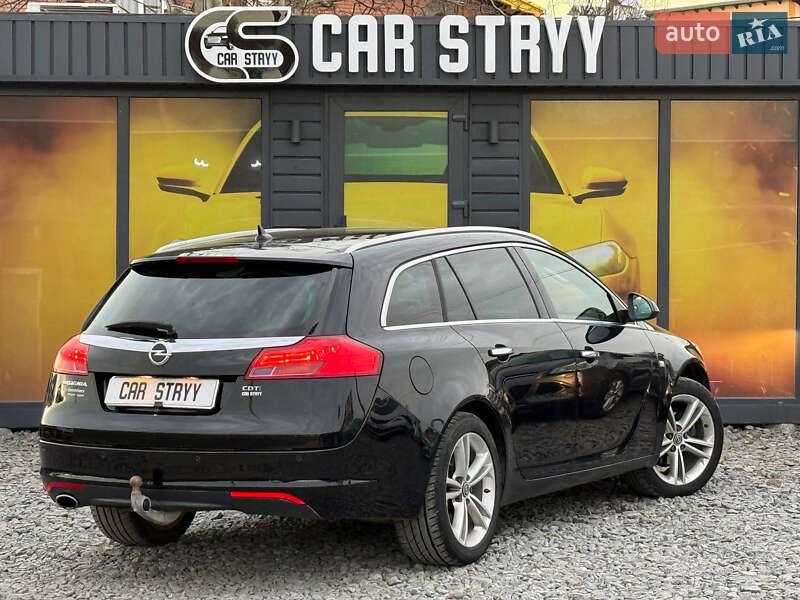 Универсал Opel Insignia 2009 в Стрые