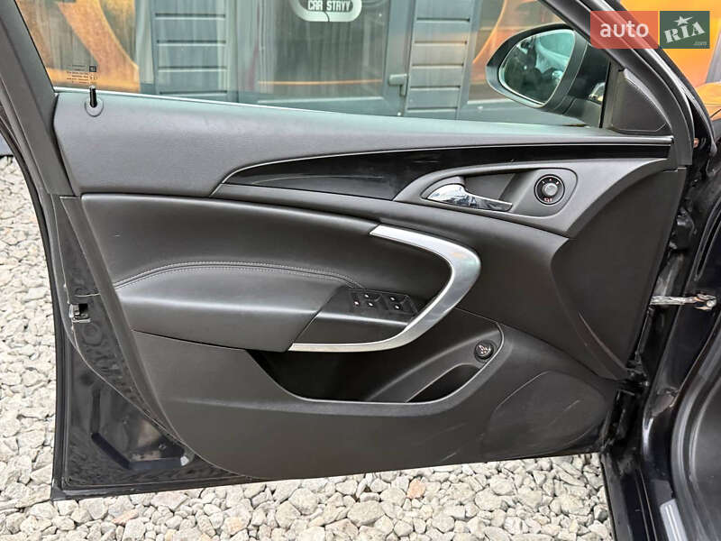 Универсал Opel Insignia 2009 в Стрые